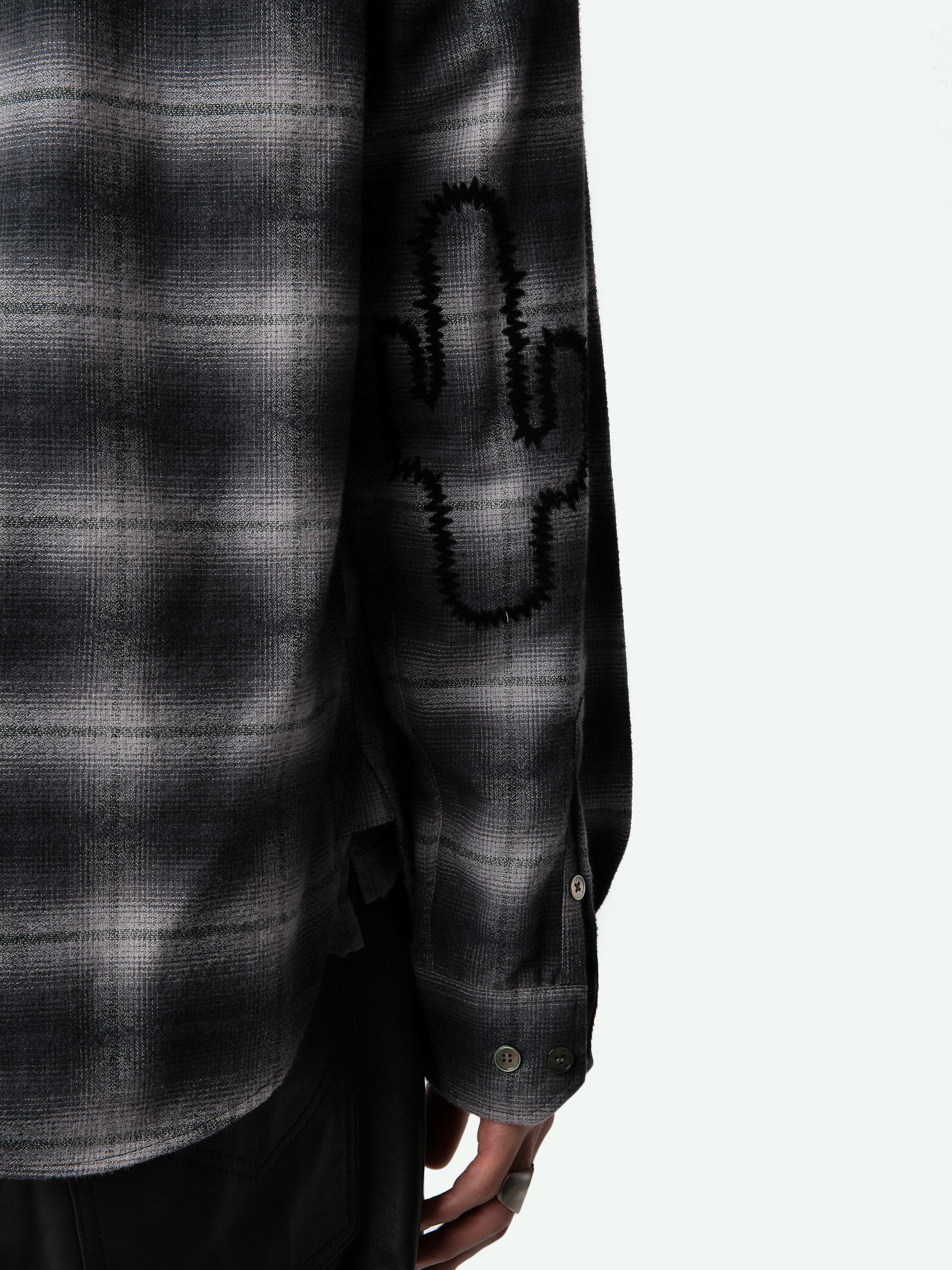 Hemd Stan - Langärmeliges, kariertes Hemd aus Baumwollflanell in Grau mit Muster und „Art Is Truth“-Stickerei.